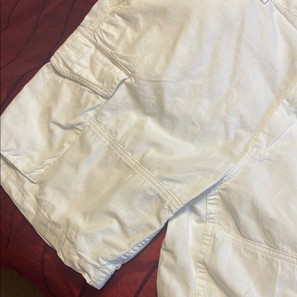 Polo by Ralph Lauren White Cargo Shorts Durable Summer Essential - Picture 5 of 9